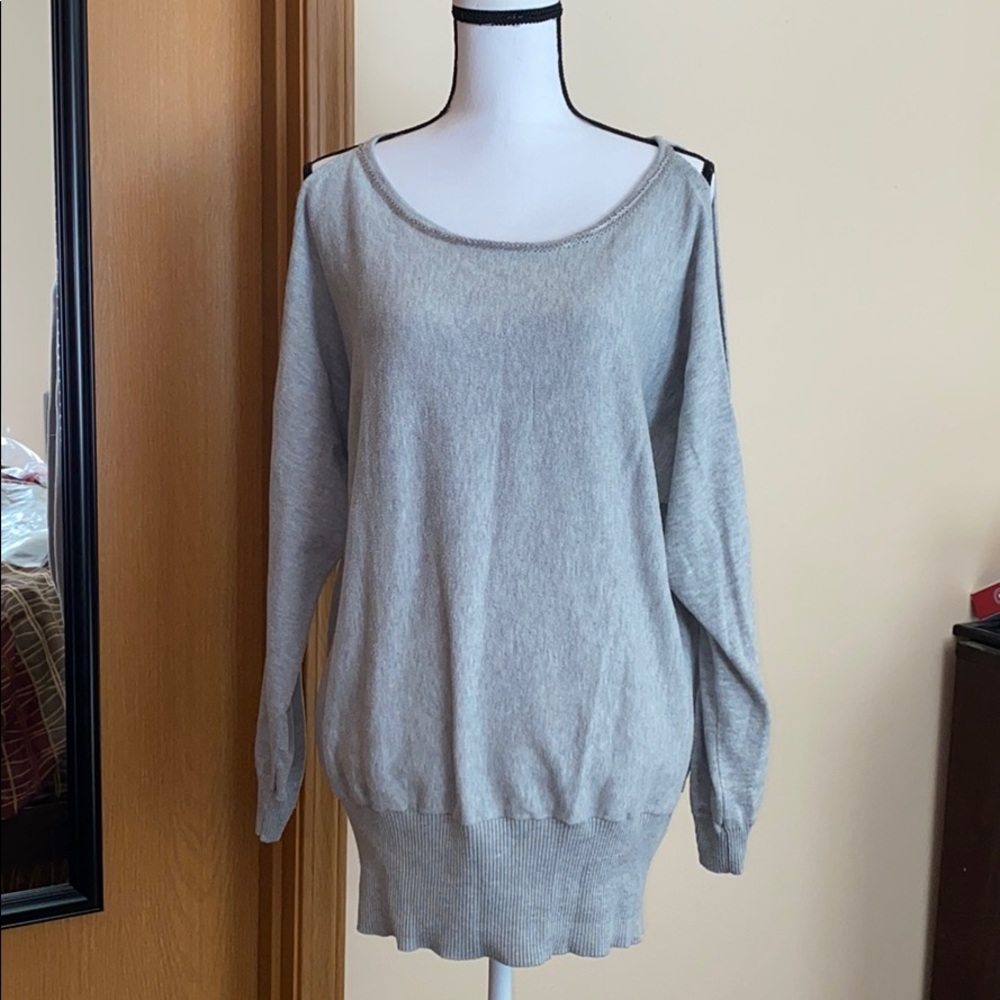 Long sleeve cold shoulder top